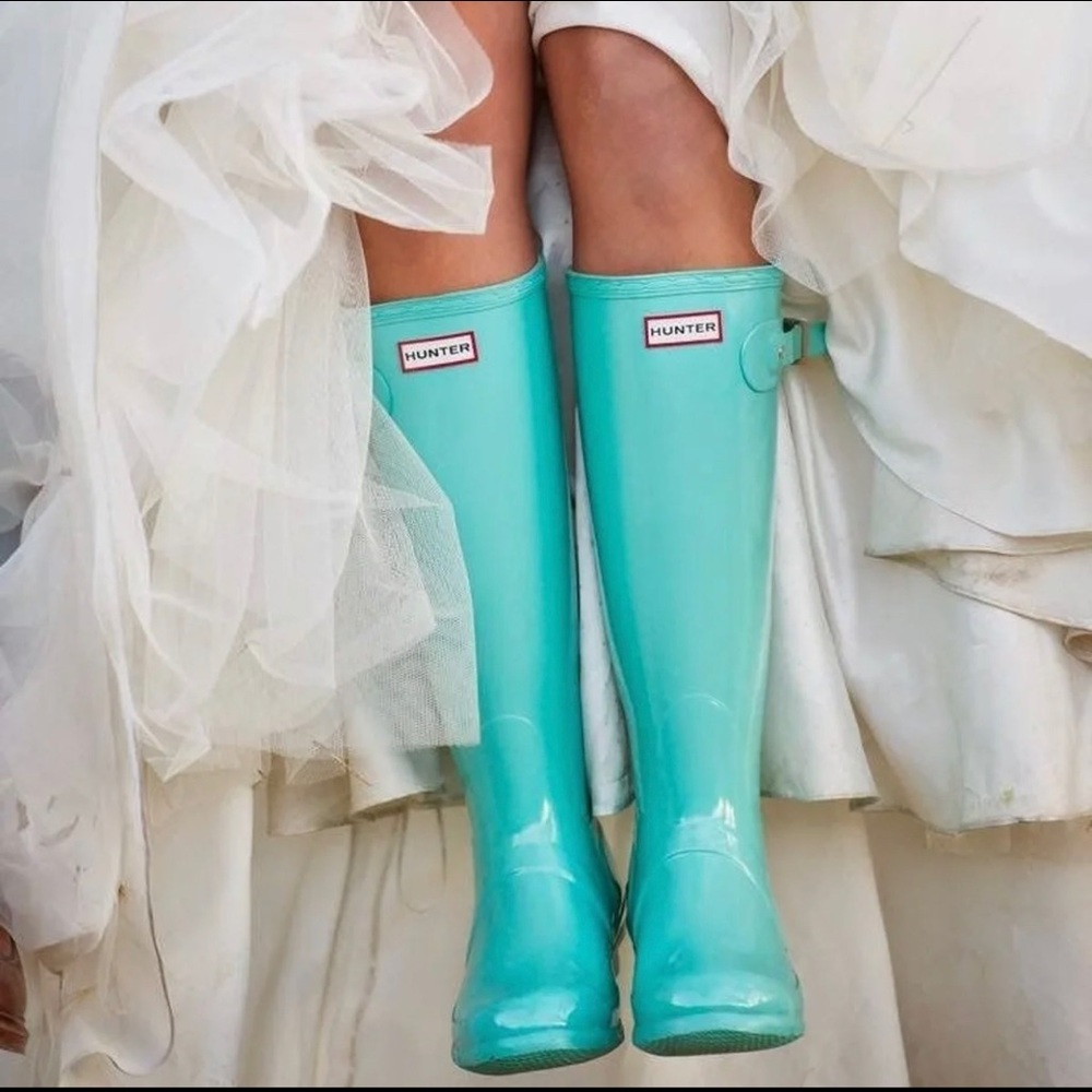 RARE Hunter Mint / Tiffany Blue Boots